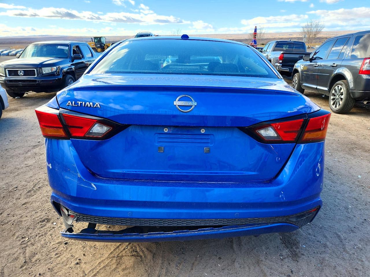 2025 NISSAN ALTIMA SV photo 6