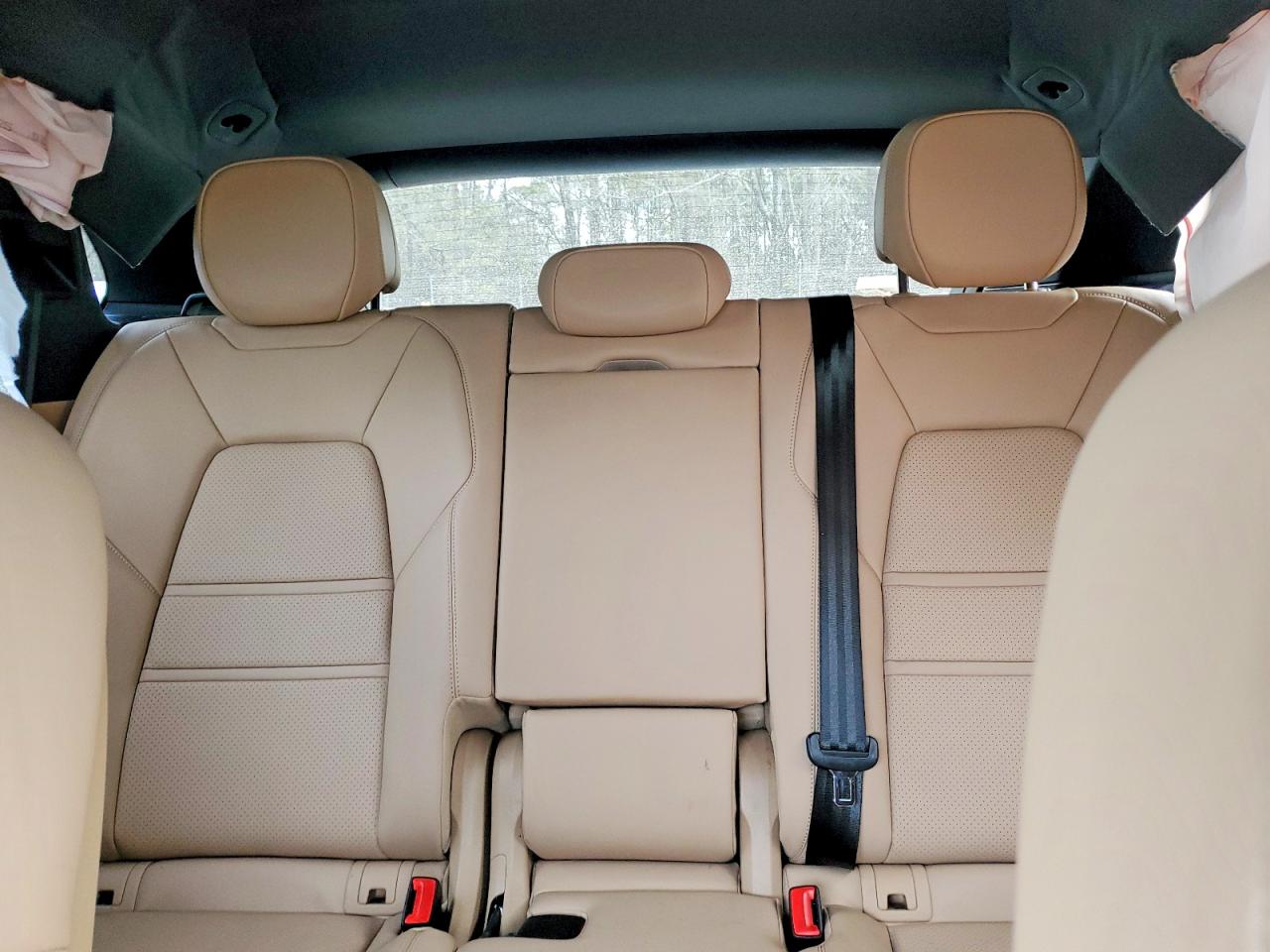 2021 PORSCHE CAYENNE photo 10