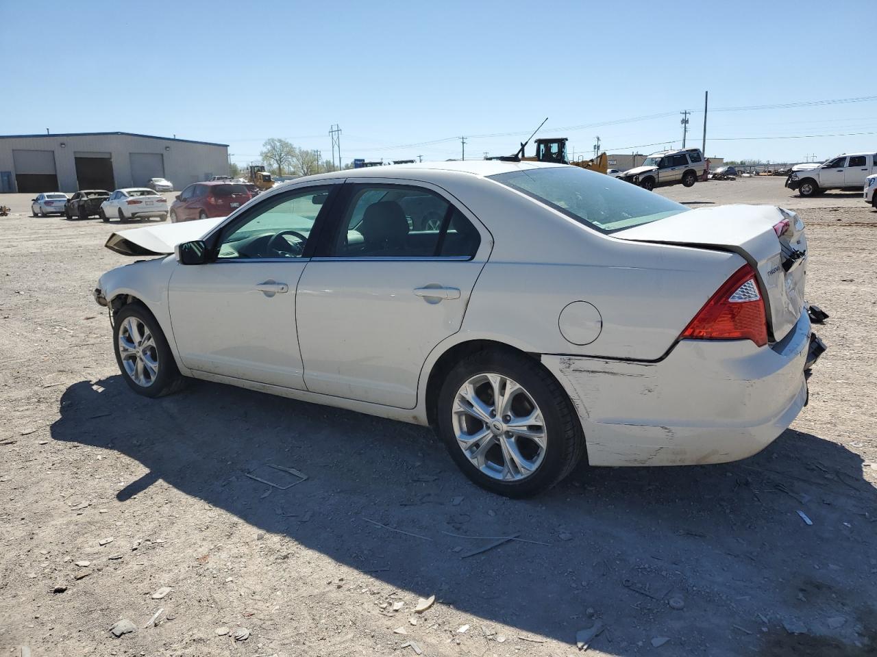 2012 FORD FUSION photo 2