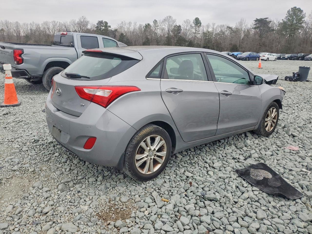 2013 HYUNDAI ELANTRA GT photo 3