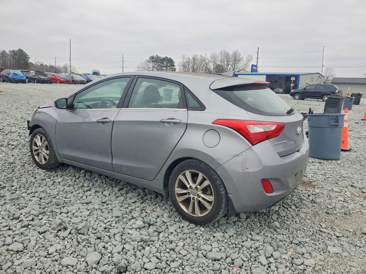 2013 HYUNDAI ELANTRA GT photo 2