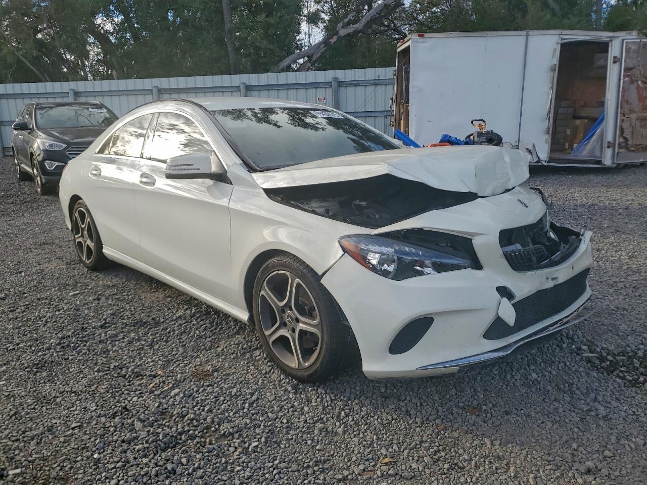 2018 MERCEDES-BENZ CLA 250 4MATIC photo 4