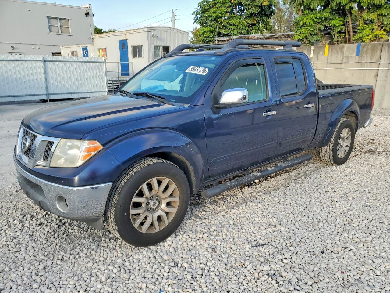 2011 NISSAN FRONTIER