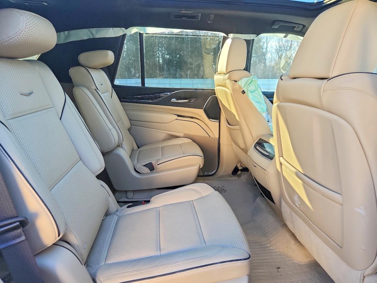 2021 CADILLAC ESCALADE PREMIUM LUXURY photo 11