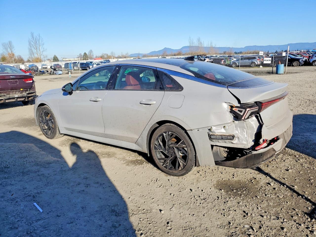 2025 KIA K5 GT-LINE photo 2