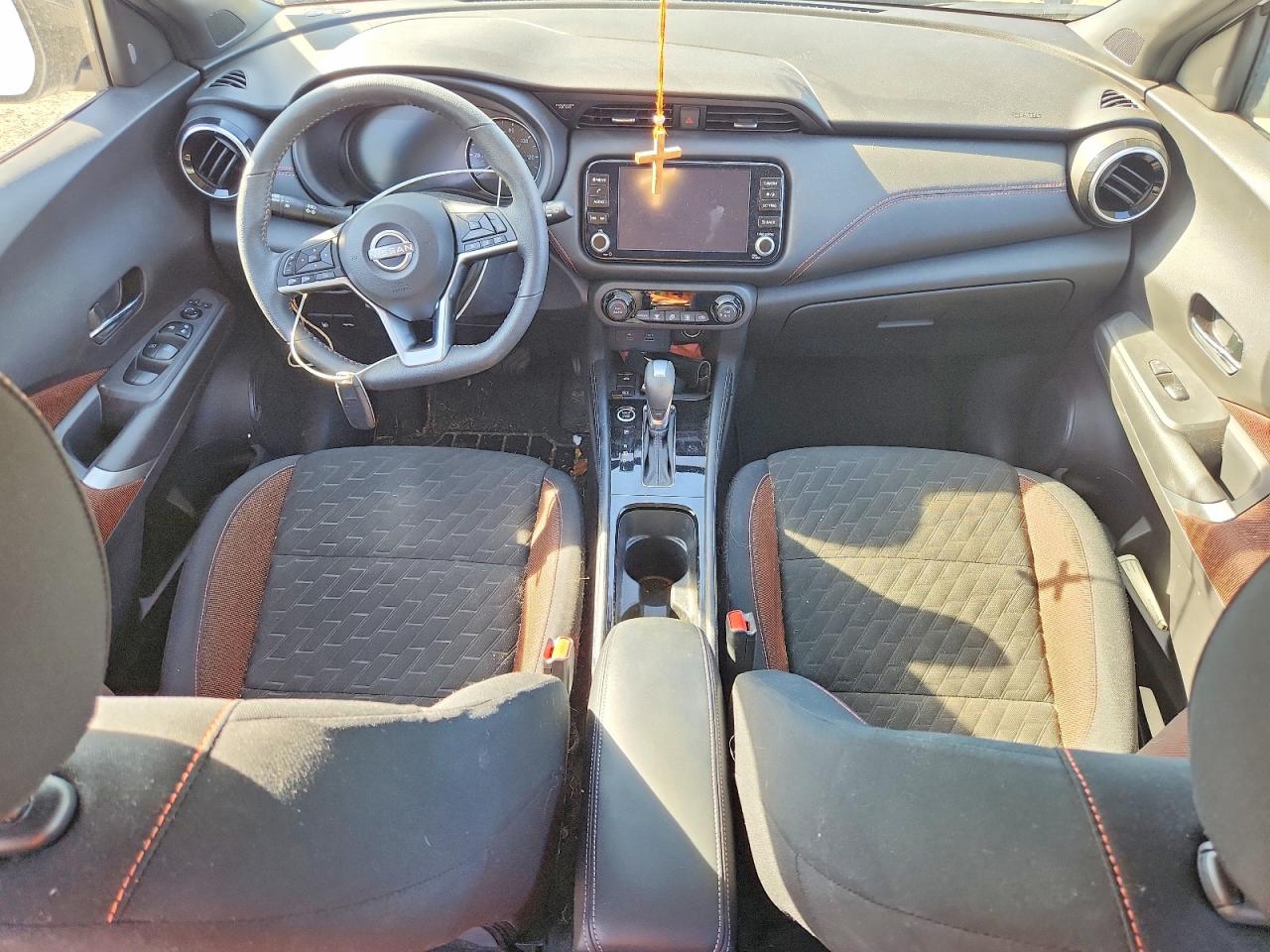 2023 NISSAN KICKS SR photo 8