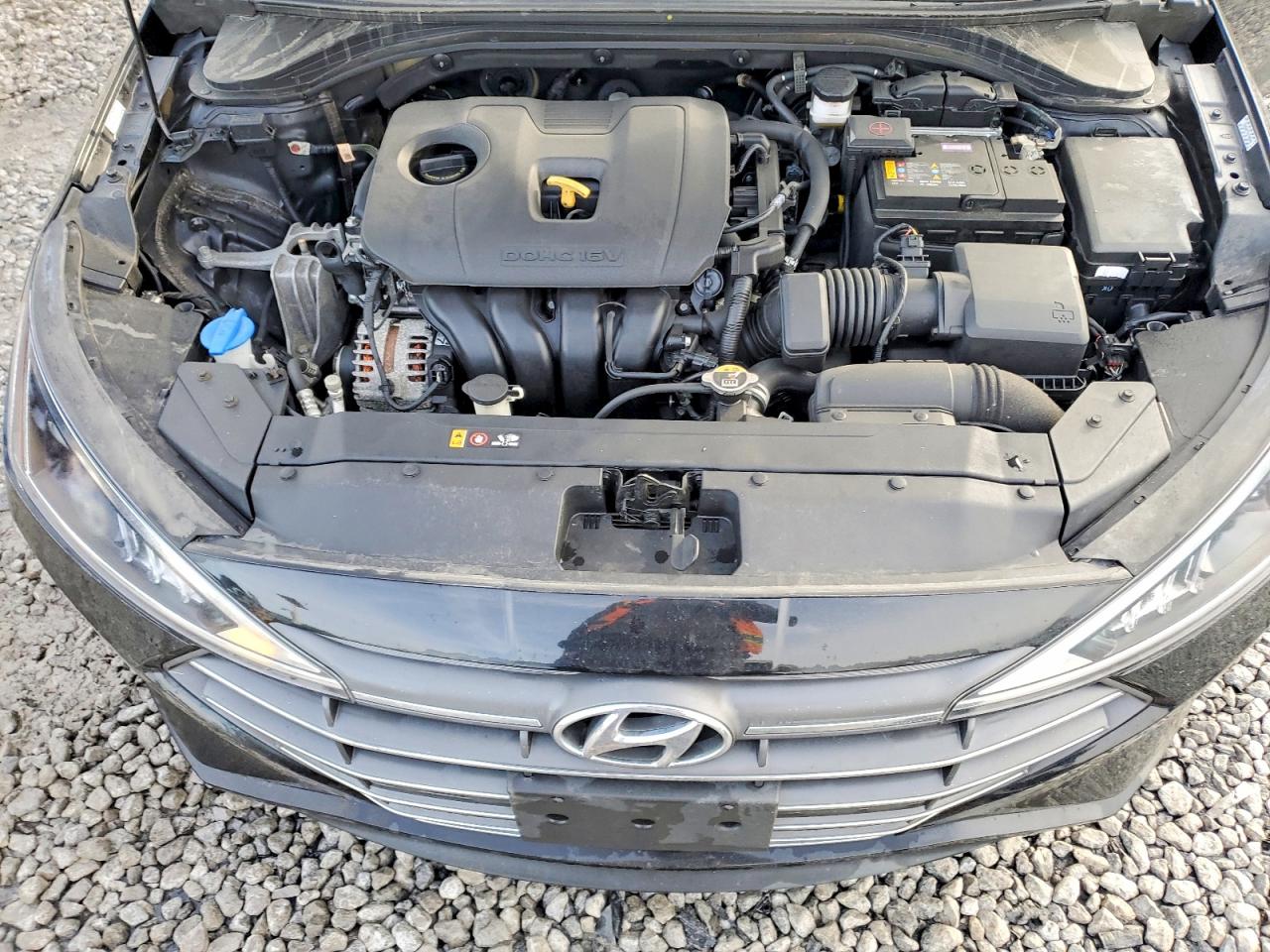 2020 HYUNDAI ELANTRA SEL photo 11