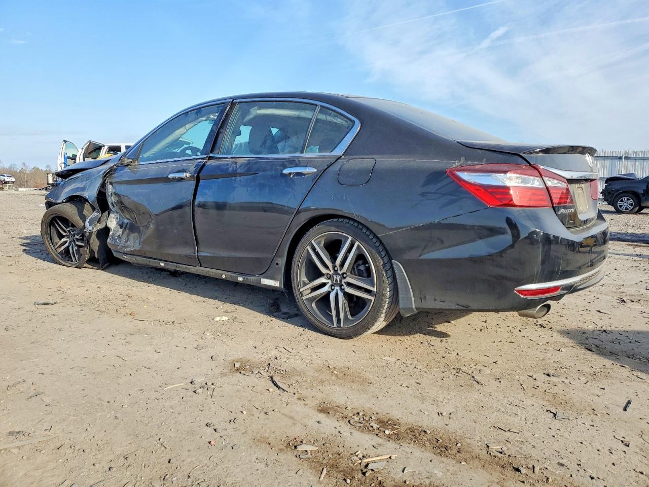 2016 HONDA ACCORD SPORT photo 2