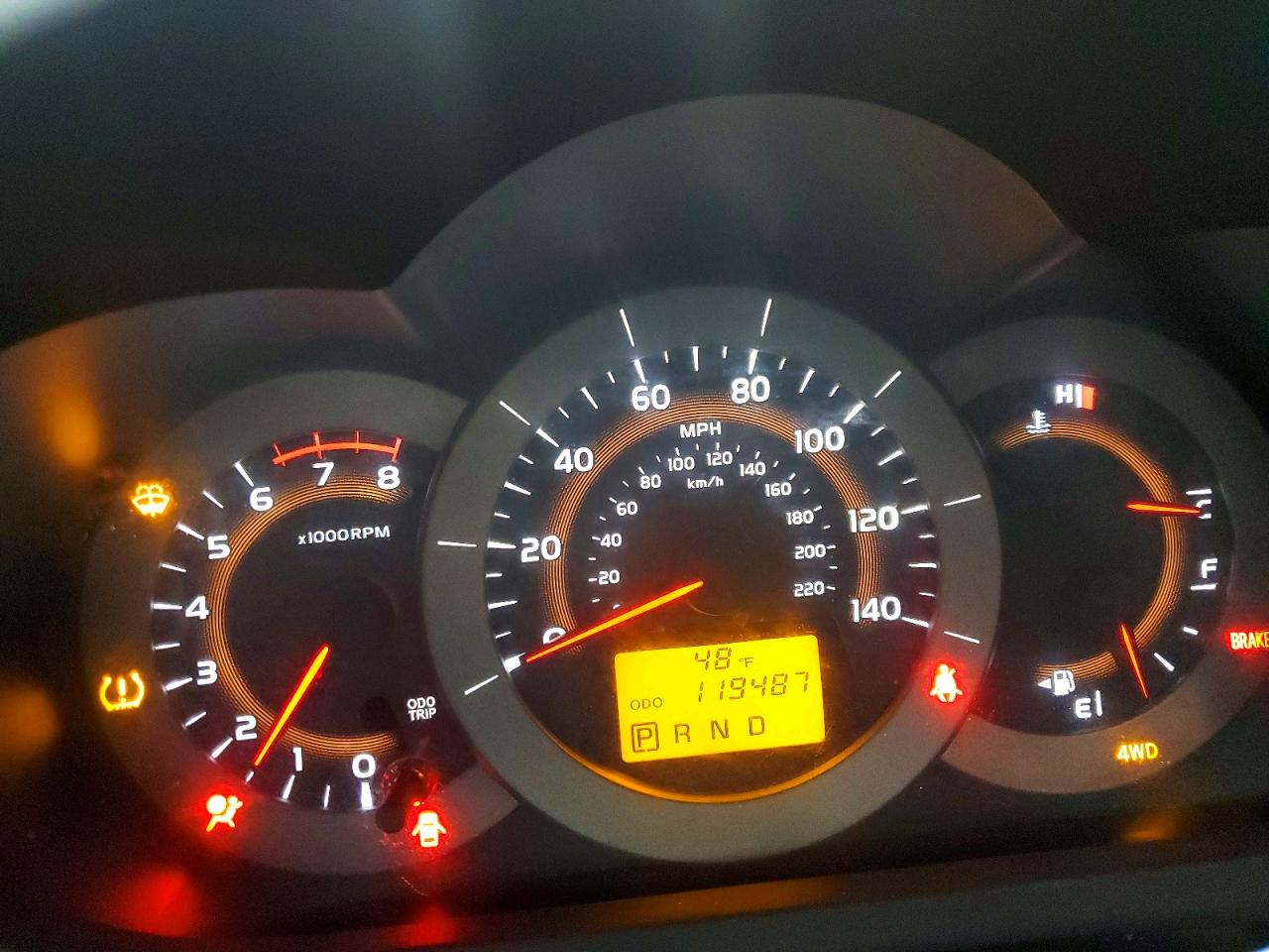 2011 TOYOTA RAV4 photo 9