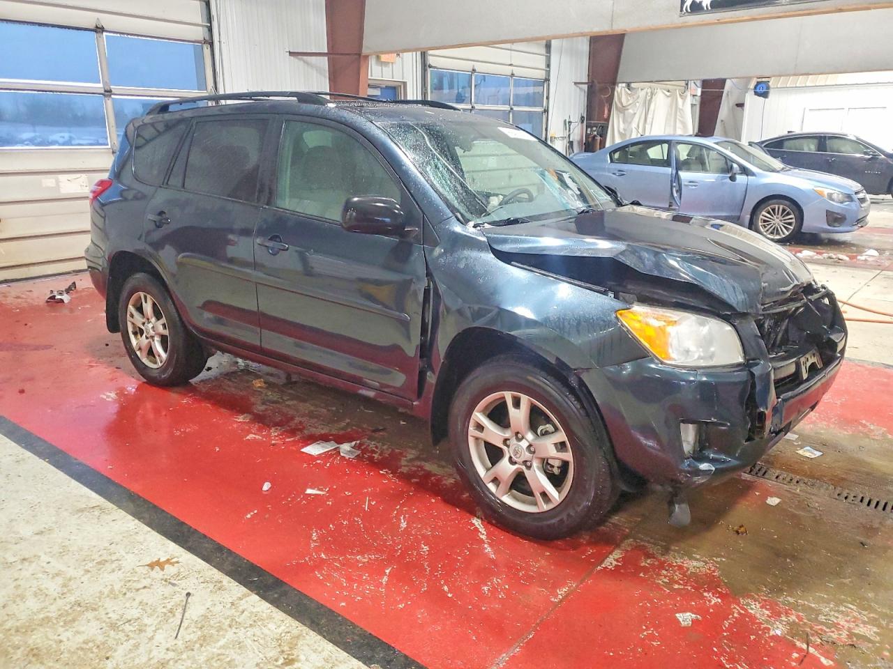 2011 TOYOTA RAV4 photo 4