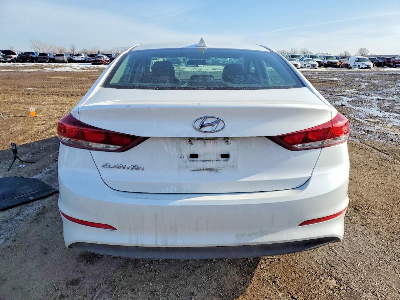 2018 HYUNDAI ELANTRA SEL photo 6