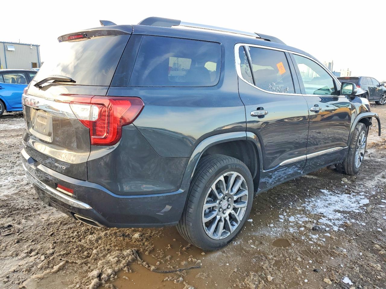2023 GMC ACADIA DENALI photo 5