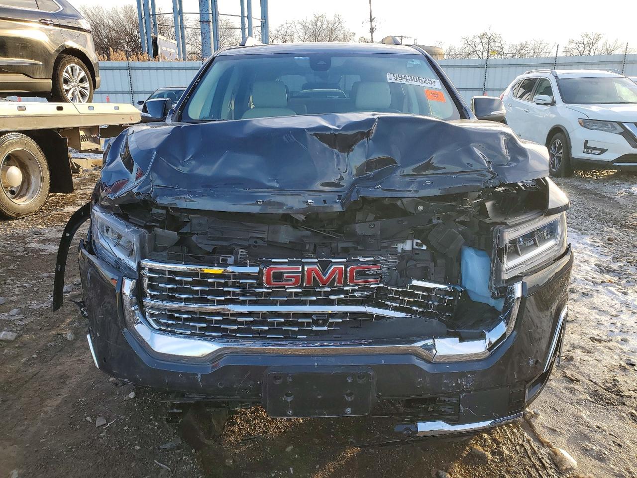 2023 GMC ACADIA DENALI photo 9