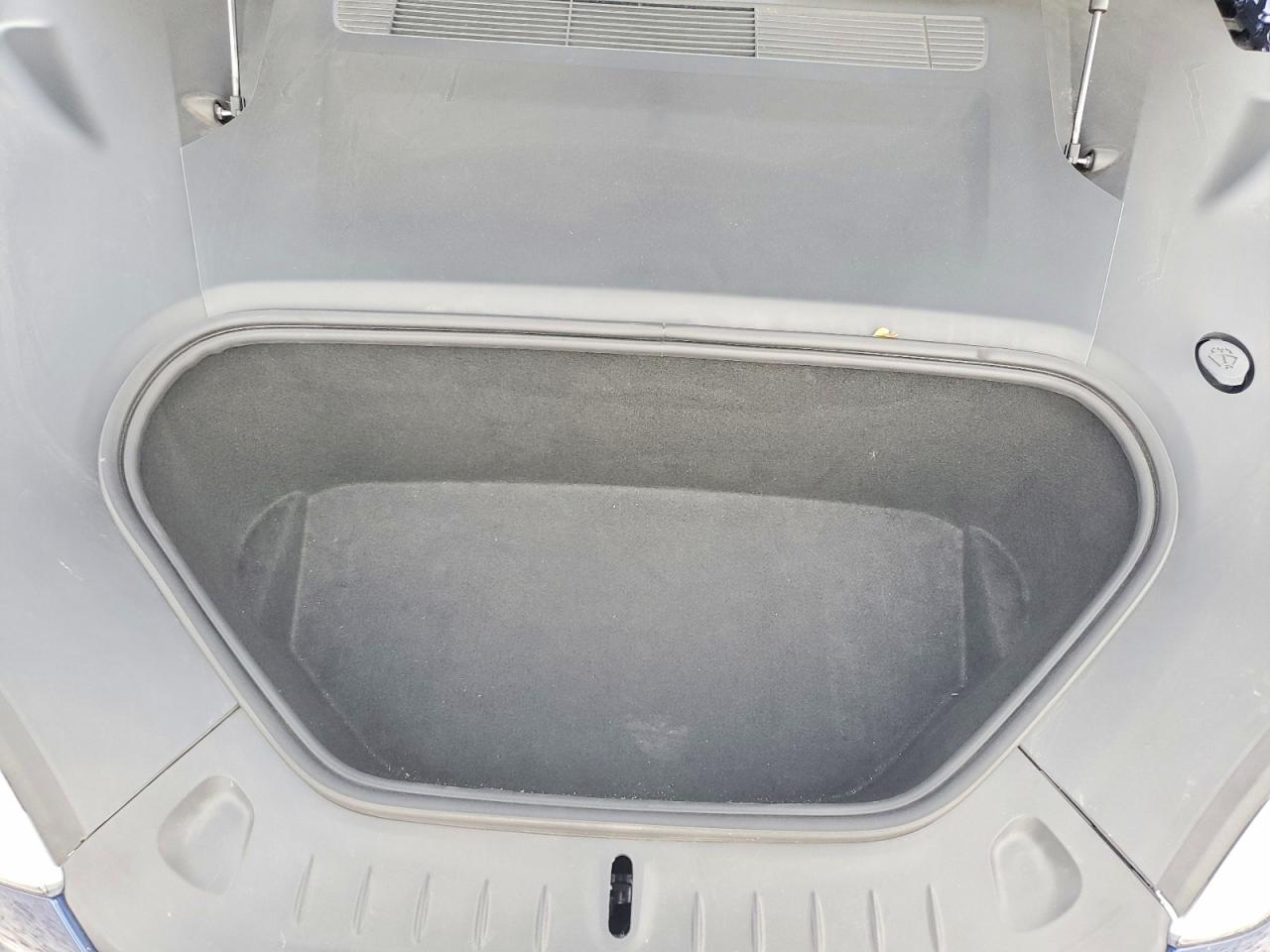 2022 TESLA MODEL S photo 11