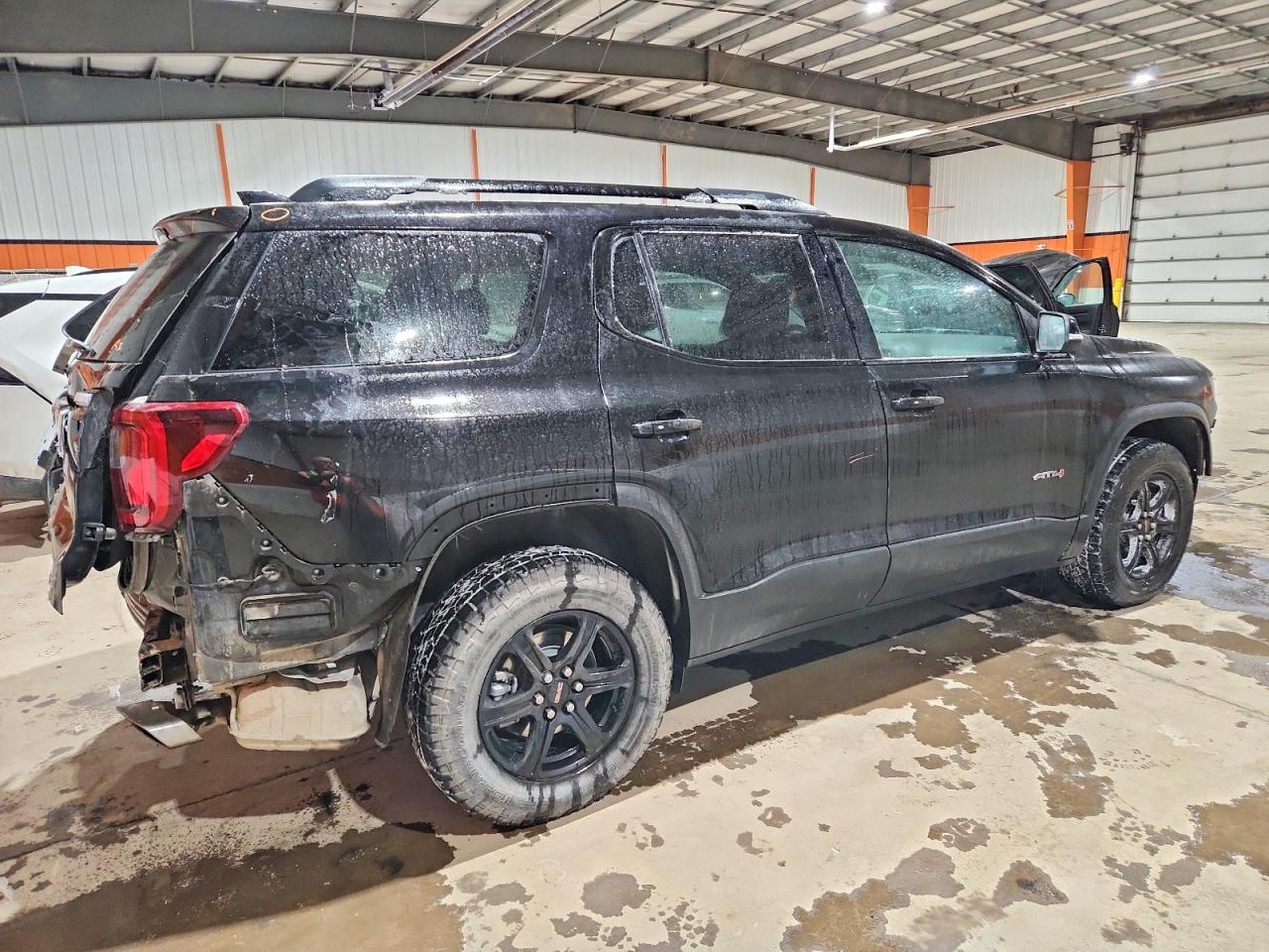 2023 GMC ACADIA AT4 photo 3