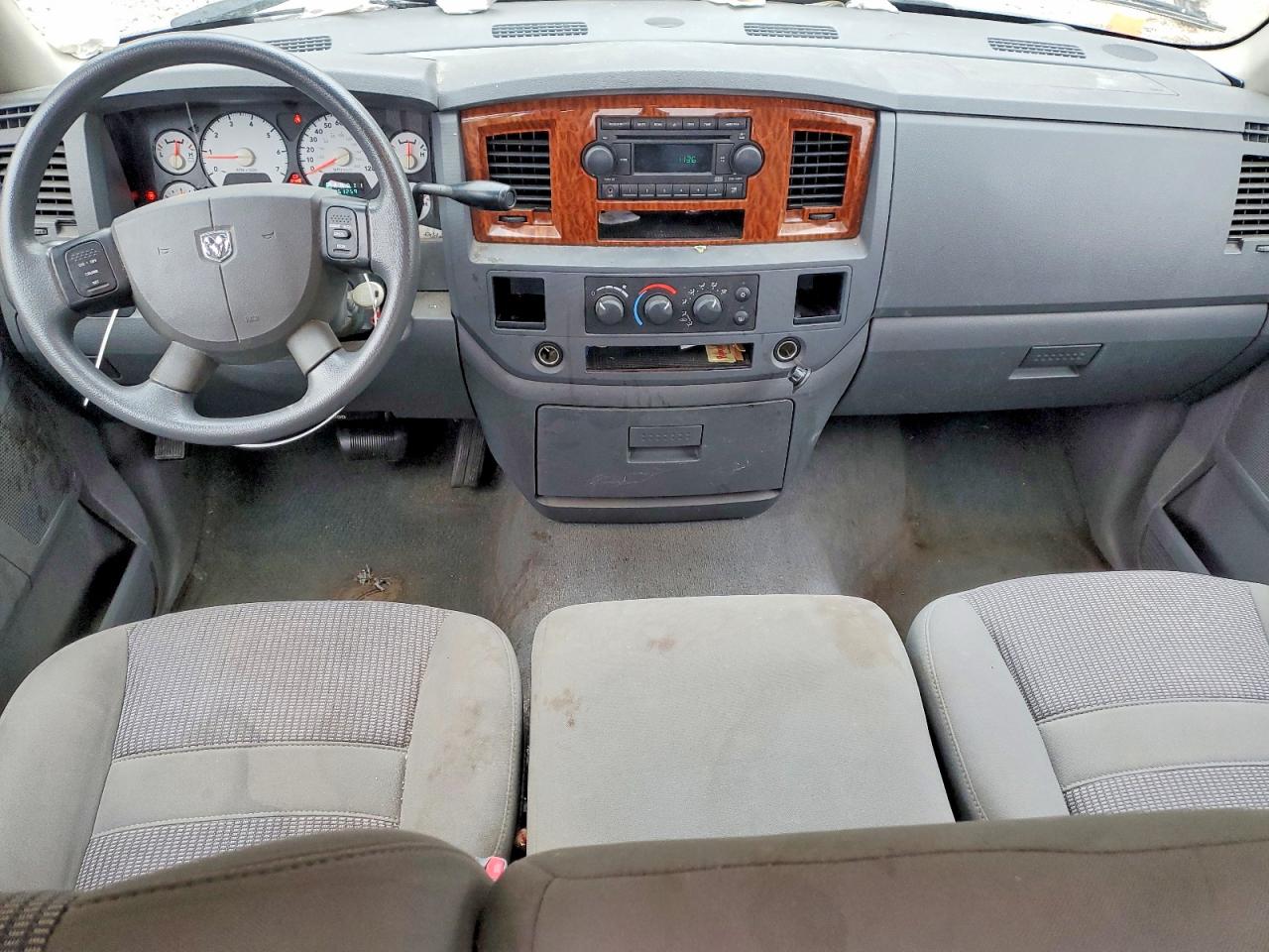 2006 DODGE RAM 1500 ST photo 8