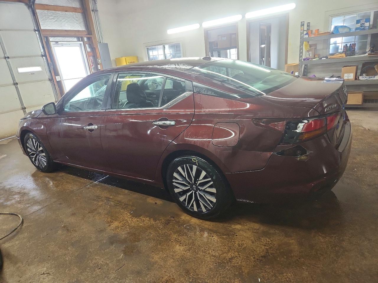 2024 NISSAN ALTIMA SV photo 2