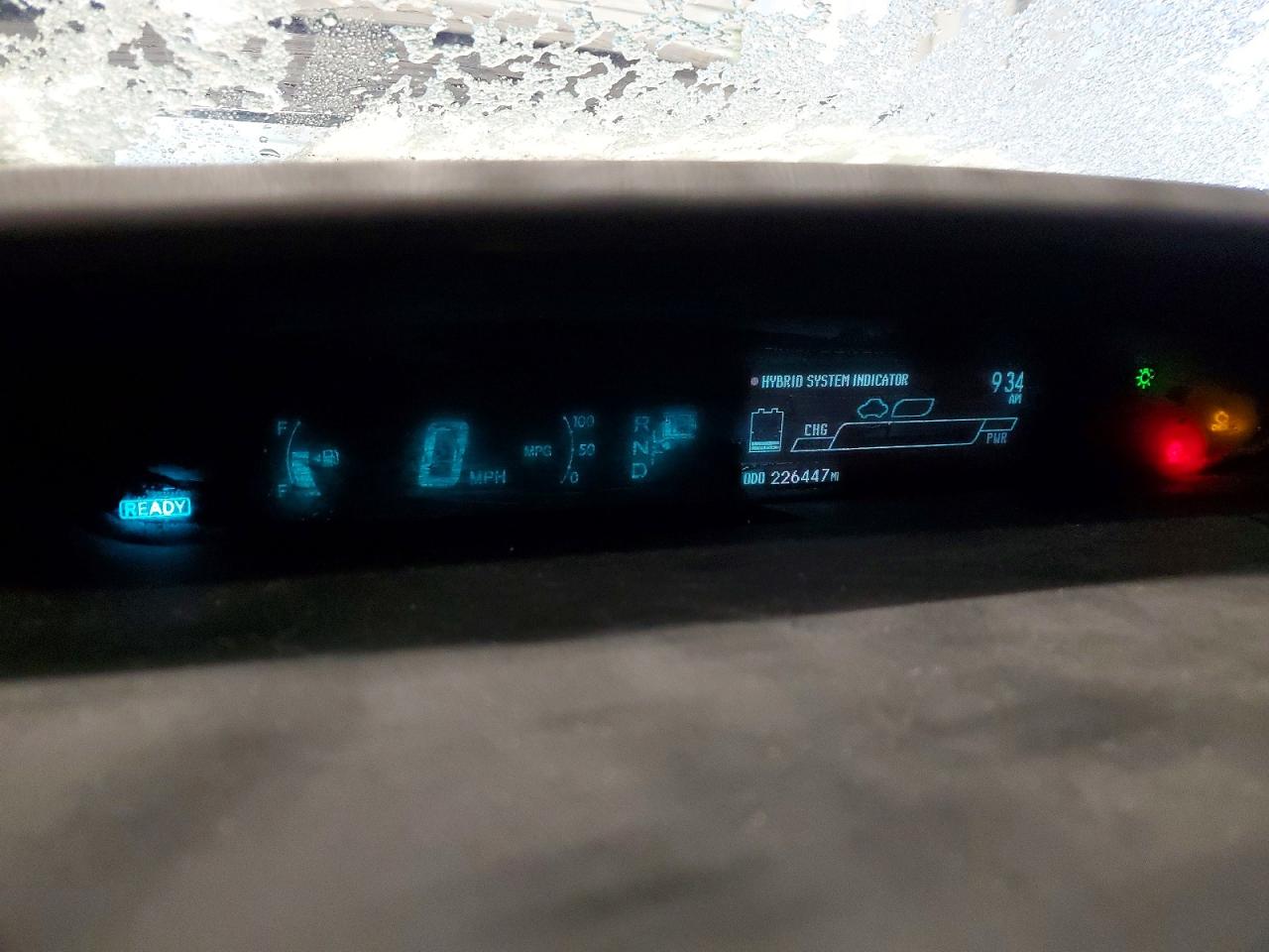 2013 TOYOTA PRIUS photo 25