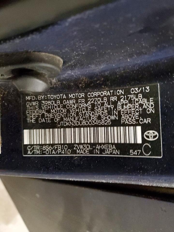 2013 TOYOTA PRIUS photo 34