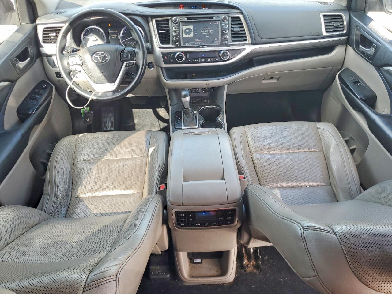 2018 TOYOTA HIGHLANDER LIMITED photo 15