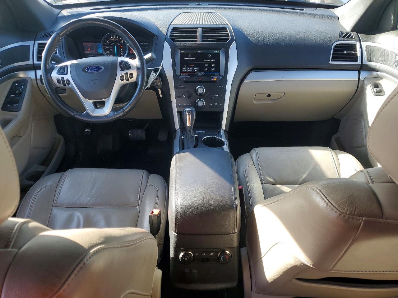 2013 FORD EXPLORER XLT photo 8