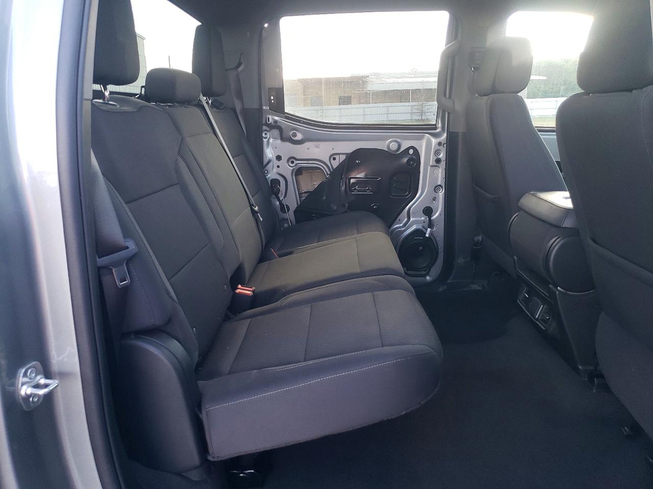 2025 CHEVROLET SILVERADO C1500 LT photo 28