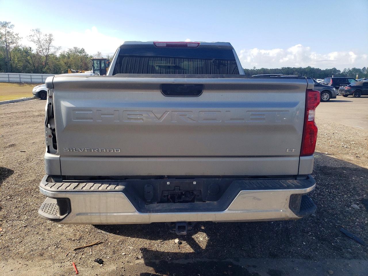 2025 CHEVROLET SILVERADO C1500 LT photo 16