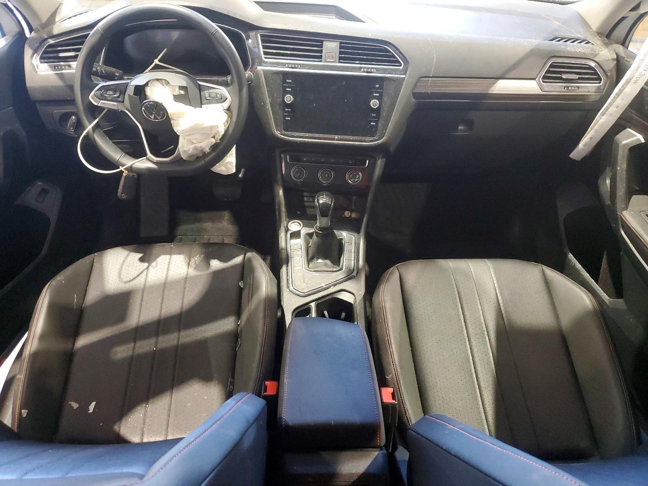 2024 VOLKSWAGEN TIGUAN WOLFSBURG photo 8