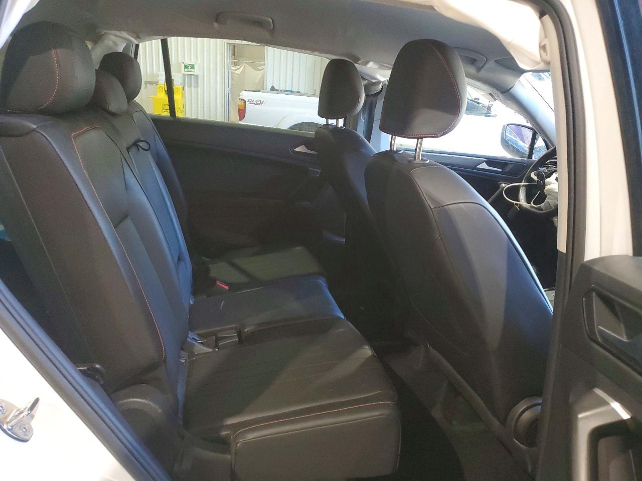 2024 VOLKSWAGEN TIGUAN WOLFSBURG photo 10