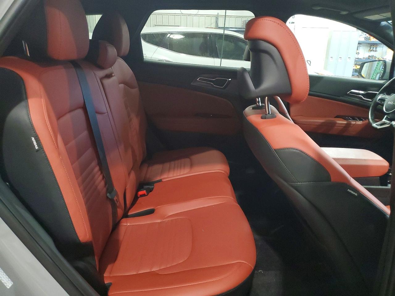 2025 KIA SPORTAGE SX PRESTIGE photo 31