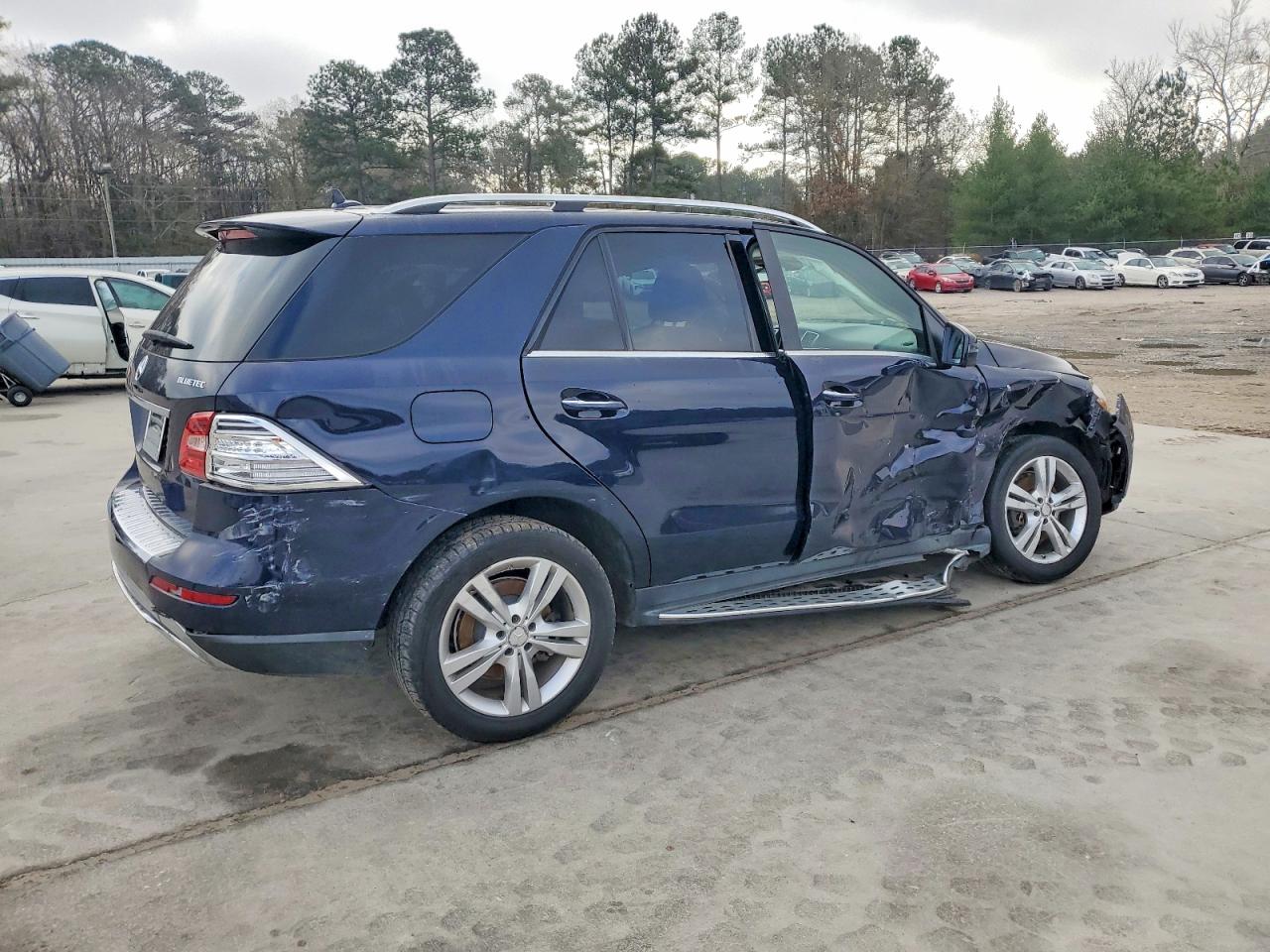 2015 MERCEDES-BENZ ML 250 BLUETEC photo 3