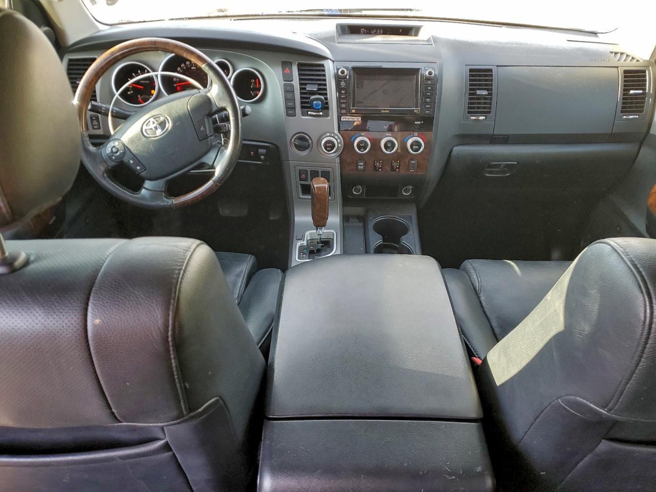 2012 TOYOTA TUNDRA CREWMAX LIMITED photo 8
