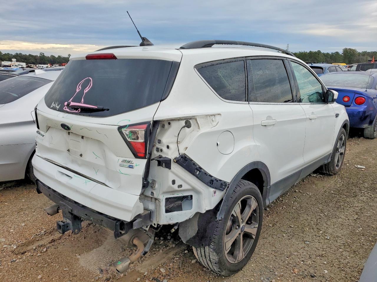 2018 FORD ESCAPE SEL photo 3