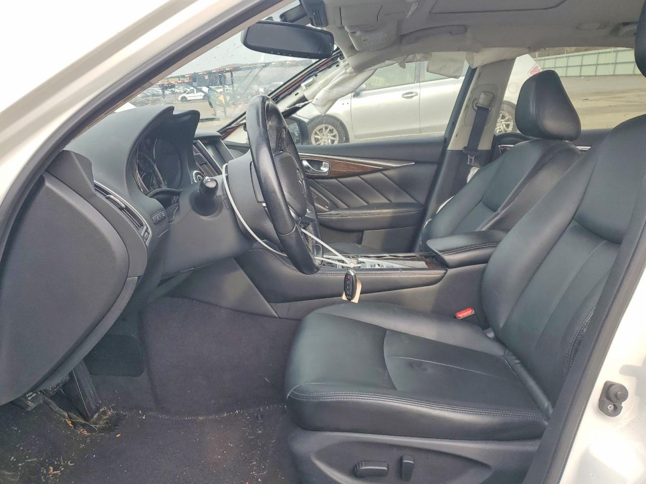 2018 INFINITI Q50 LUXE photo 7