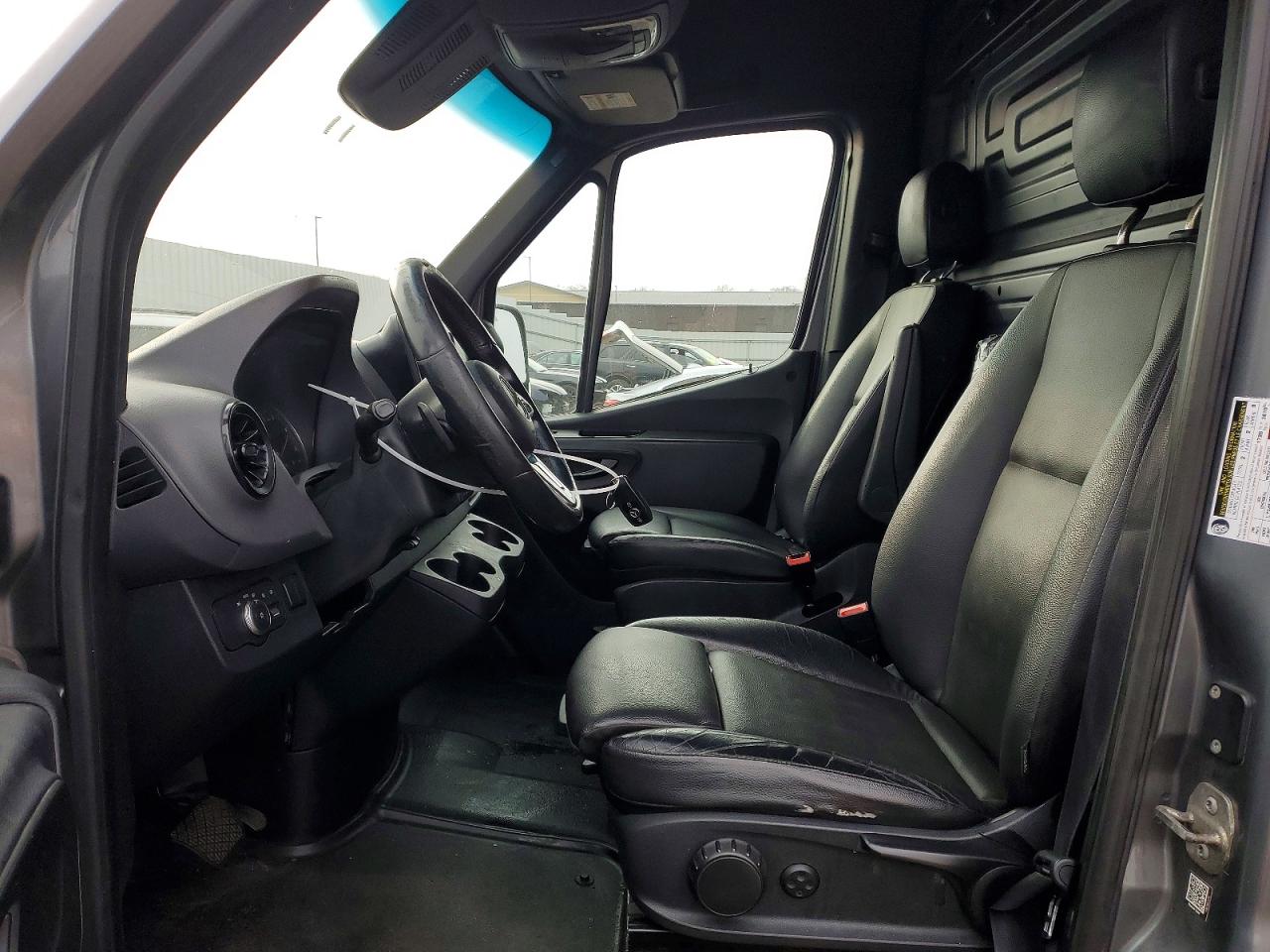 2019 MERCEDES-BENZ SPRINTER 2500/3500 photo 7