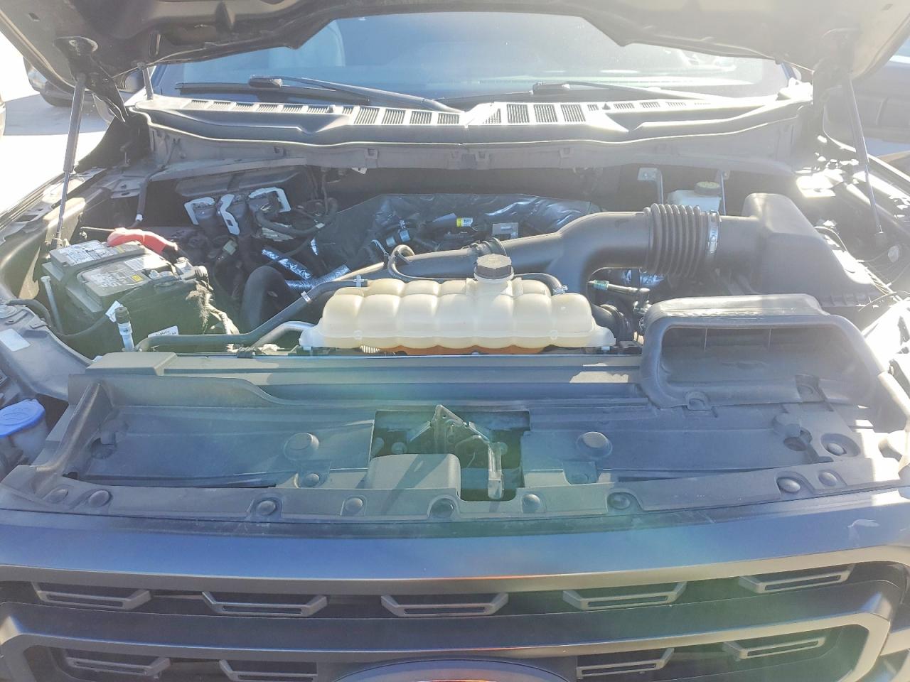 2022 FORD F150 SUPERCREW photo 11