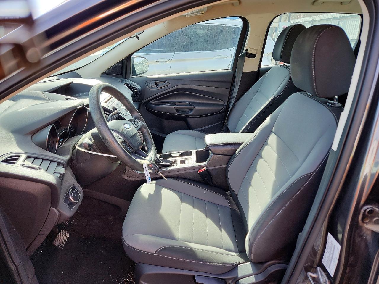 2017 FORD ESCAPE S photo 7