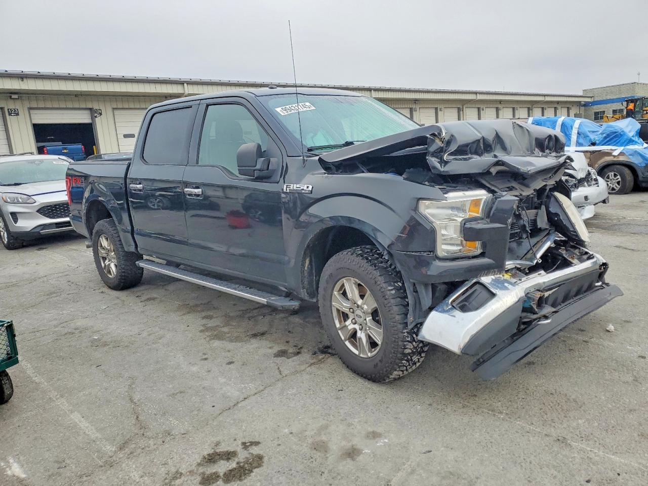 2015 FORD F150 SUPERCREW photo 4