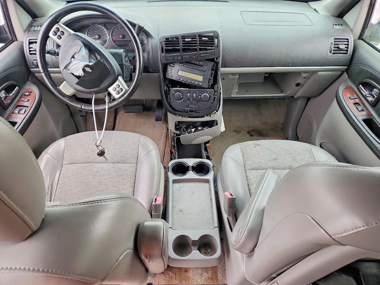 2007 CHEVROLET UPLANDER LT photo 8