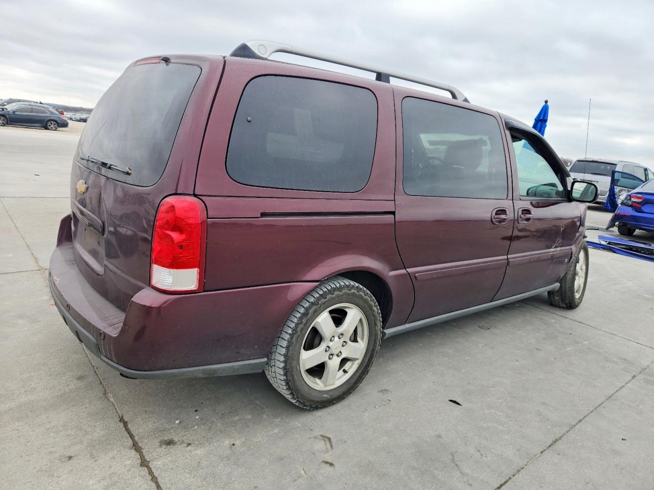 2007 CHEVROLET UPLANDER LT photo 3