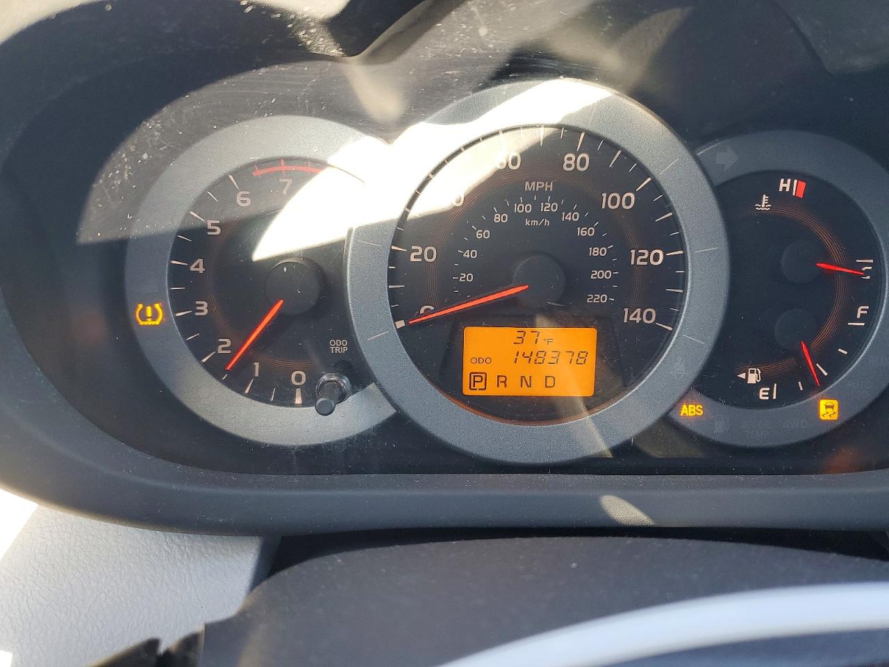 2012 TOYOTA RAV4 photo 25