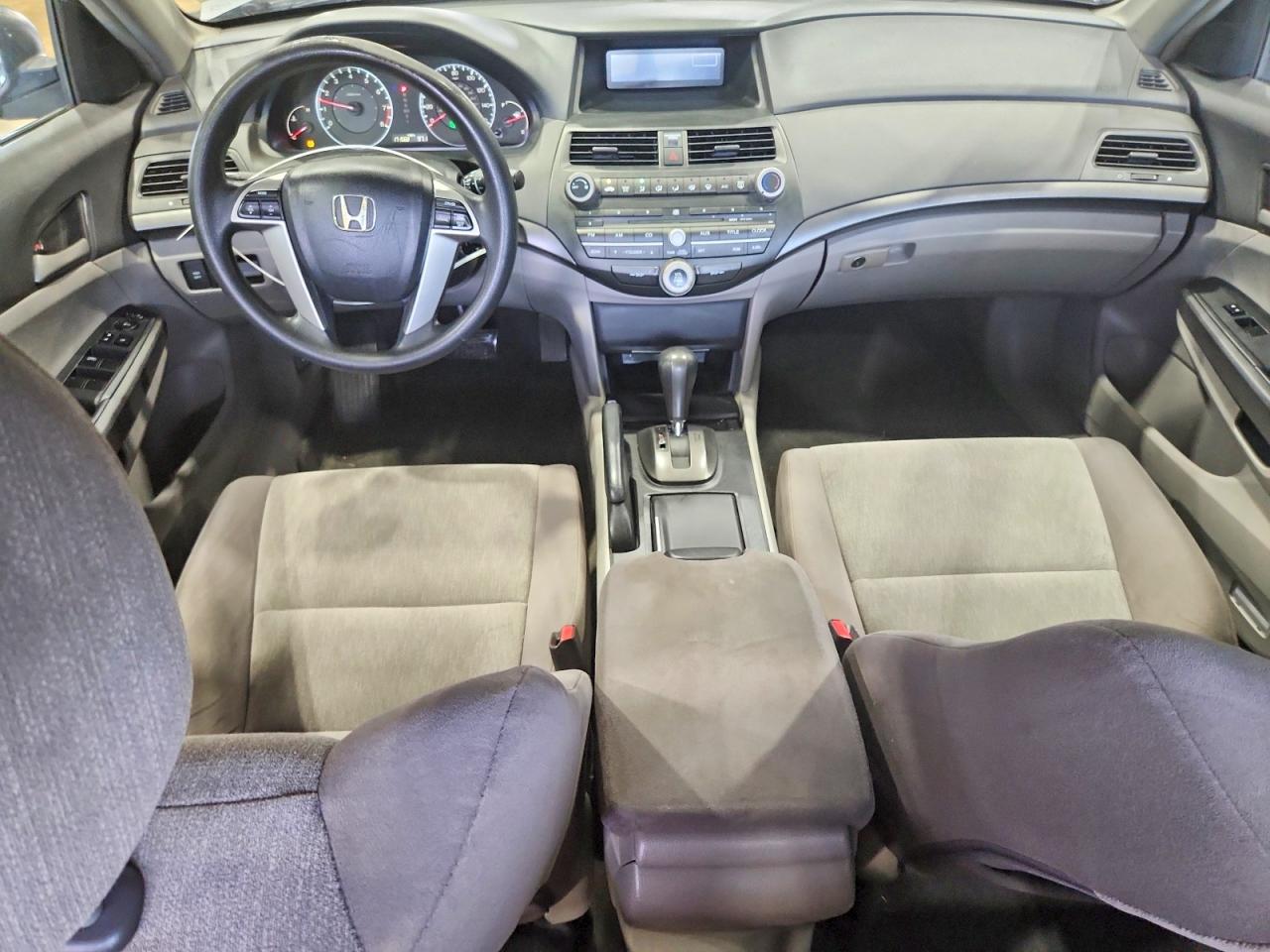 2009 HONDA ACCORD LX photo 8