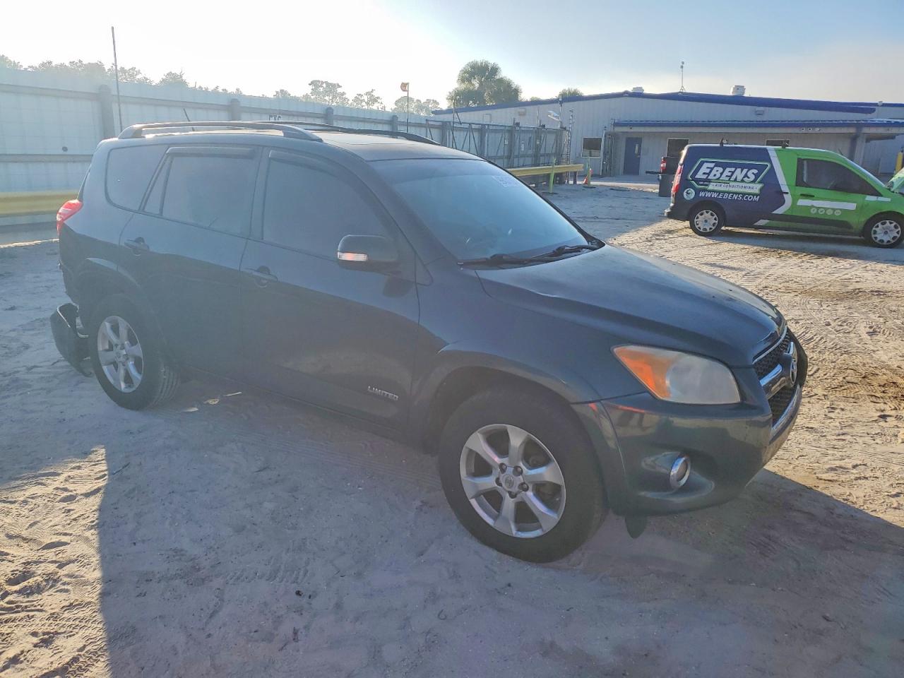 2010 TOYOTA RAV4 LIMITED photo 4