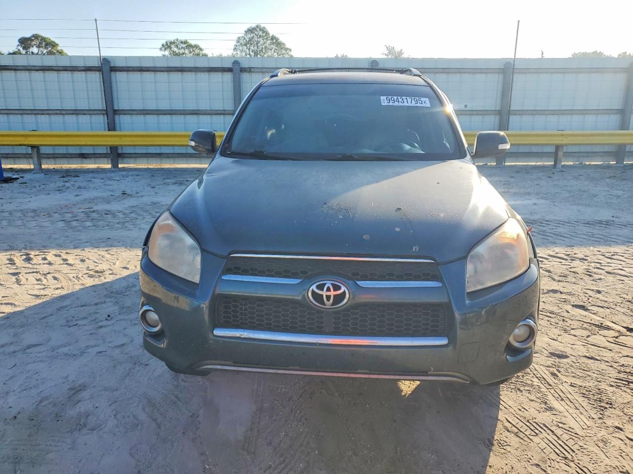 2010 TOYOTA RAV4 LIMITED photo 5