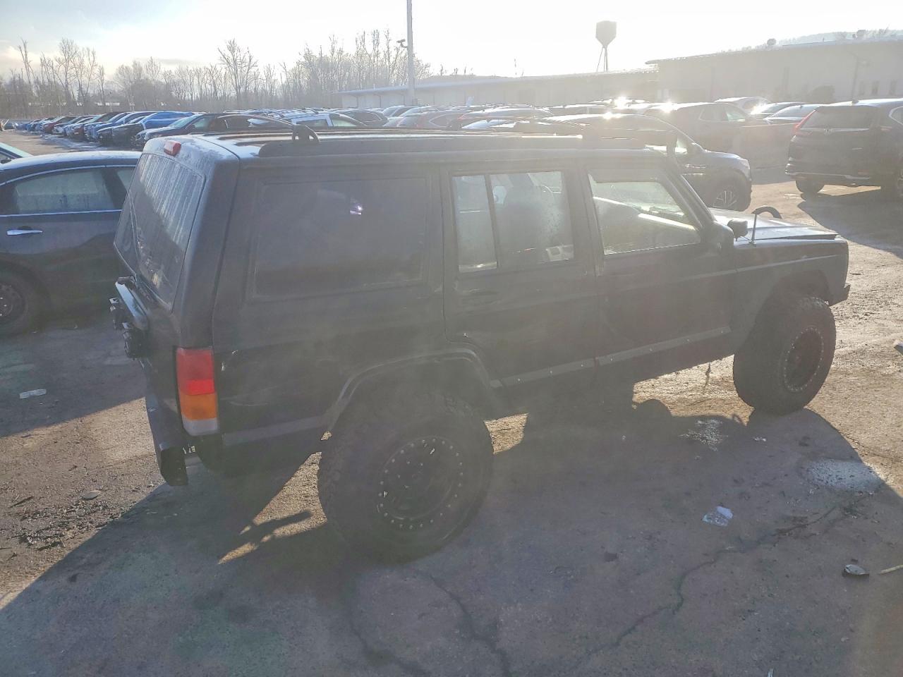 1998 JEEP CHEROKEE SPORT photo 3