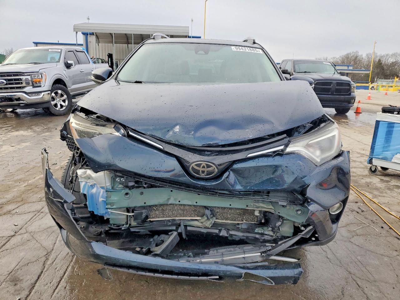 2018 TOYOTA RAV4 ADVENTURE photo 5