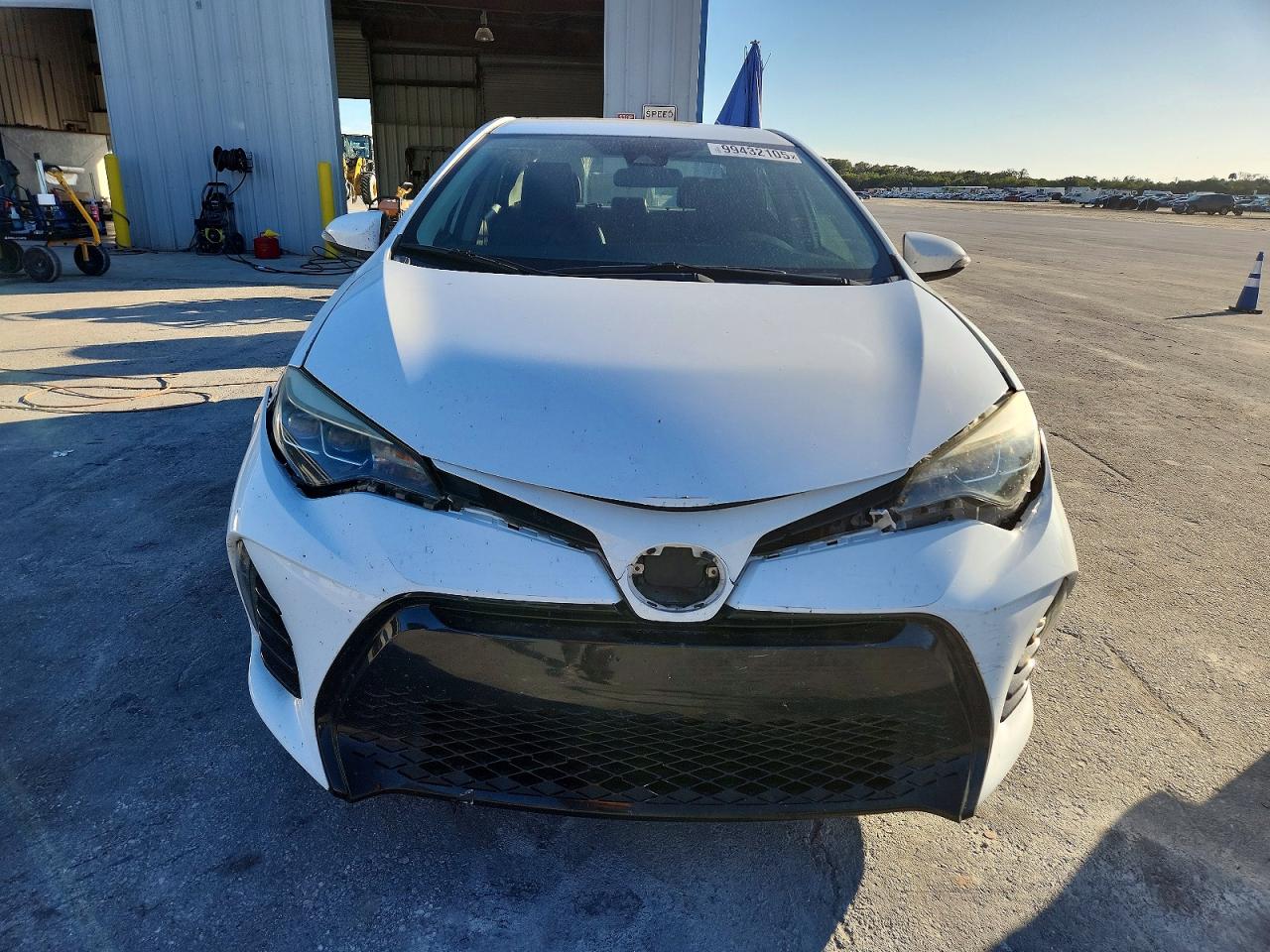 2018 TOYOTA COROLLA L photo 5