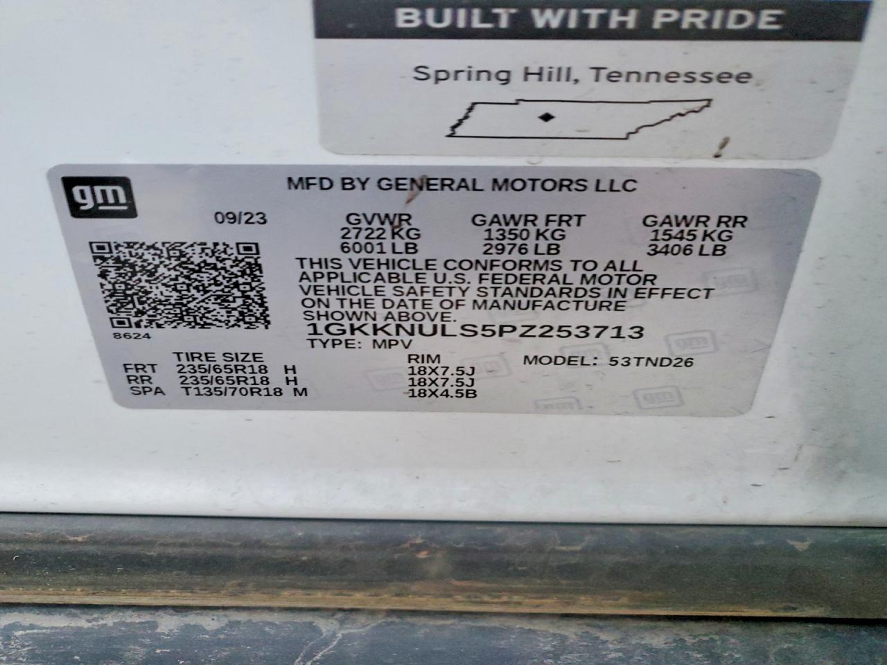 2023 GMC ACADIA SLT photo 13