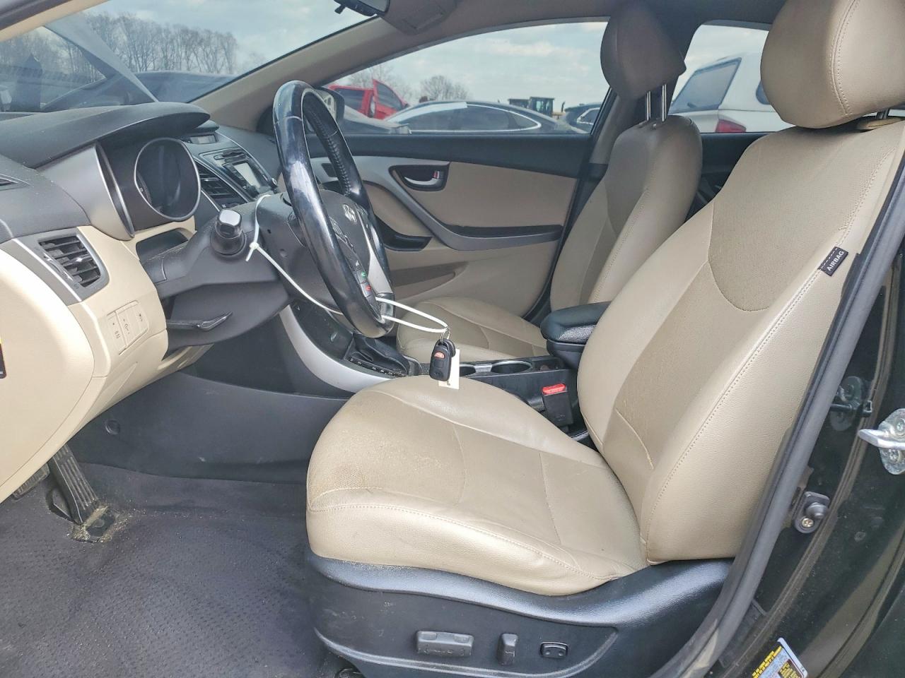 2014 HYUNDAI ELANTRA SE photo 7