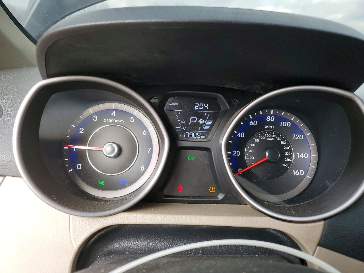 2014 HYUNDAI ELANTRA SE photo 9
